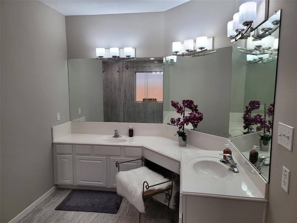 Primary Bathroom-1