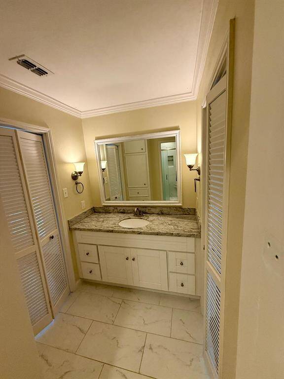 2nd bath vanity