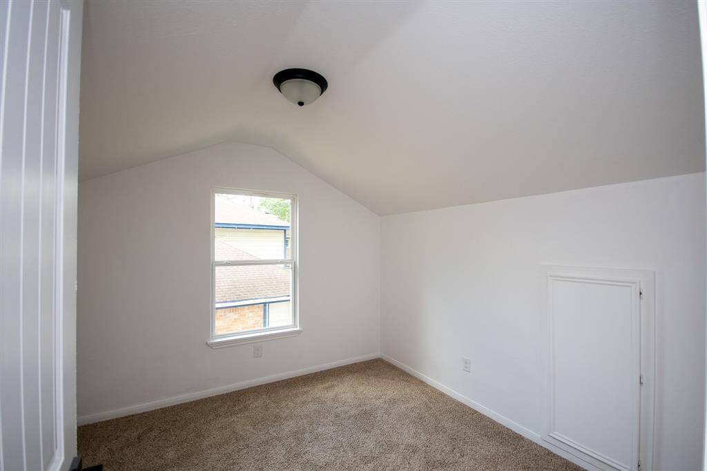 extra room/ office