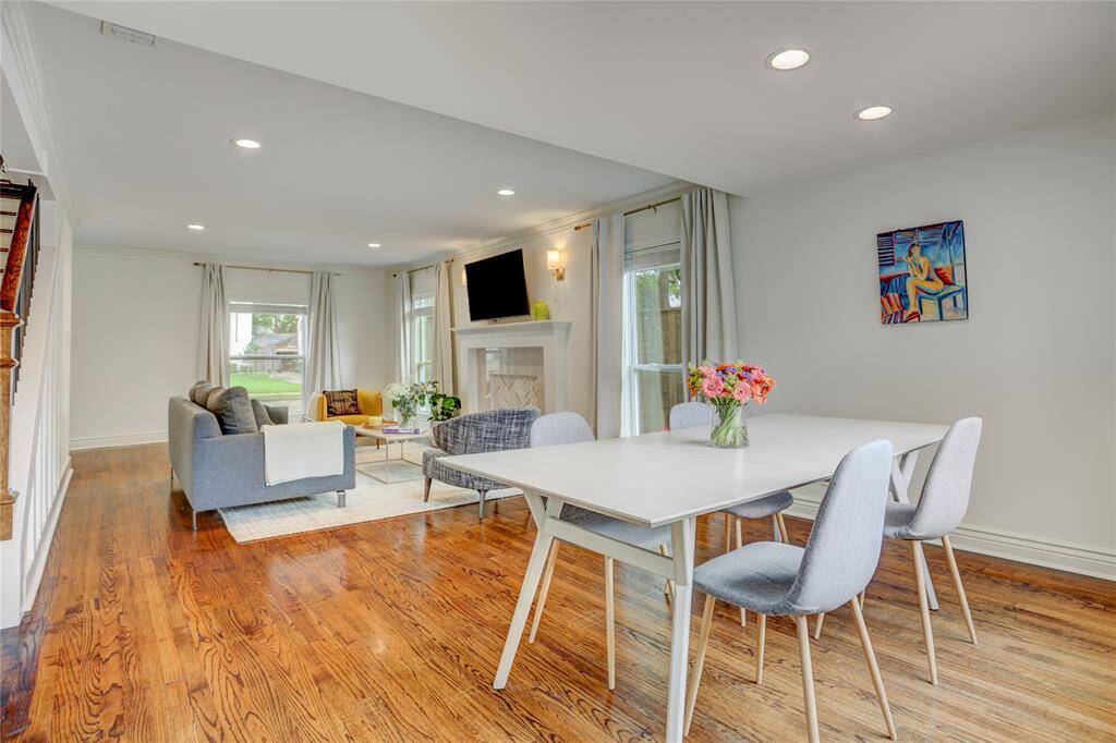 Spacious living and formal dining area, perfect for gatherings.
