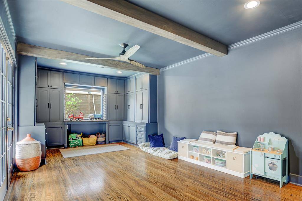 Spacious family room with plenty of storage.