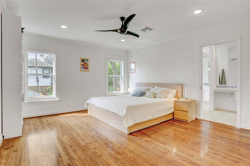 Tranquil primary bedroom.