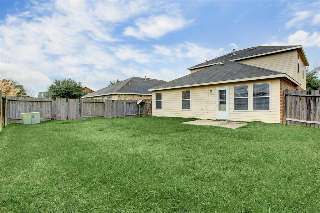 Plenty of green space for children.