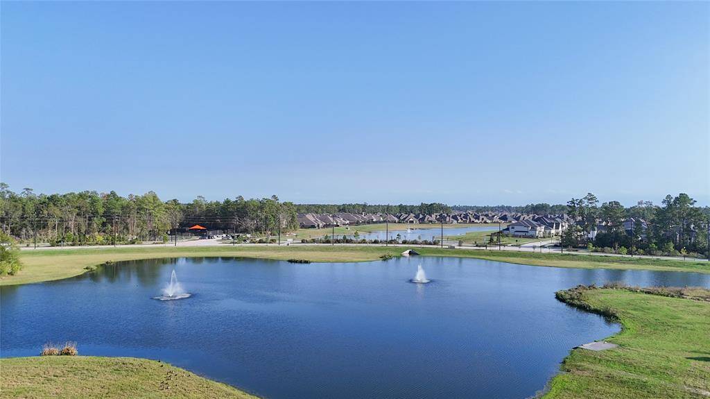 Several stocked lakes throughout Woodson's Reserve.