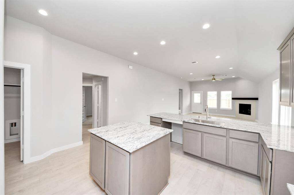 This generously spacious kitchen is a dream realized!