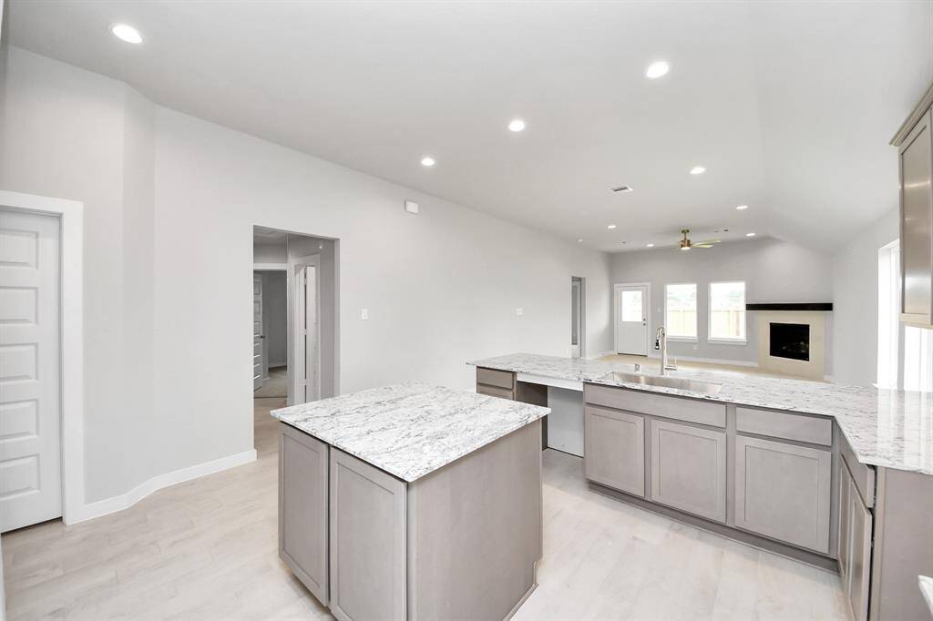 Step into the dream kitchen you've always wanted!