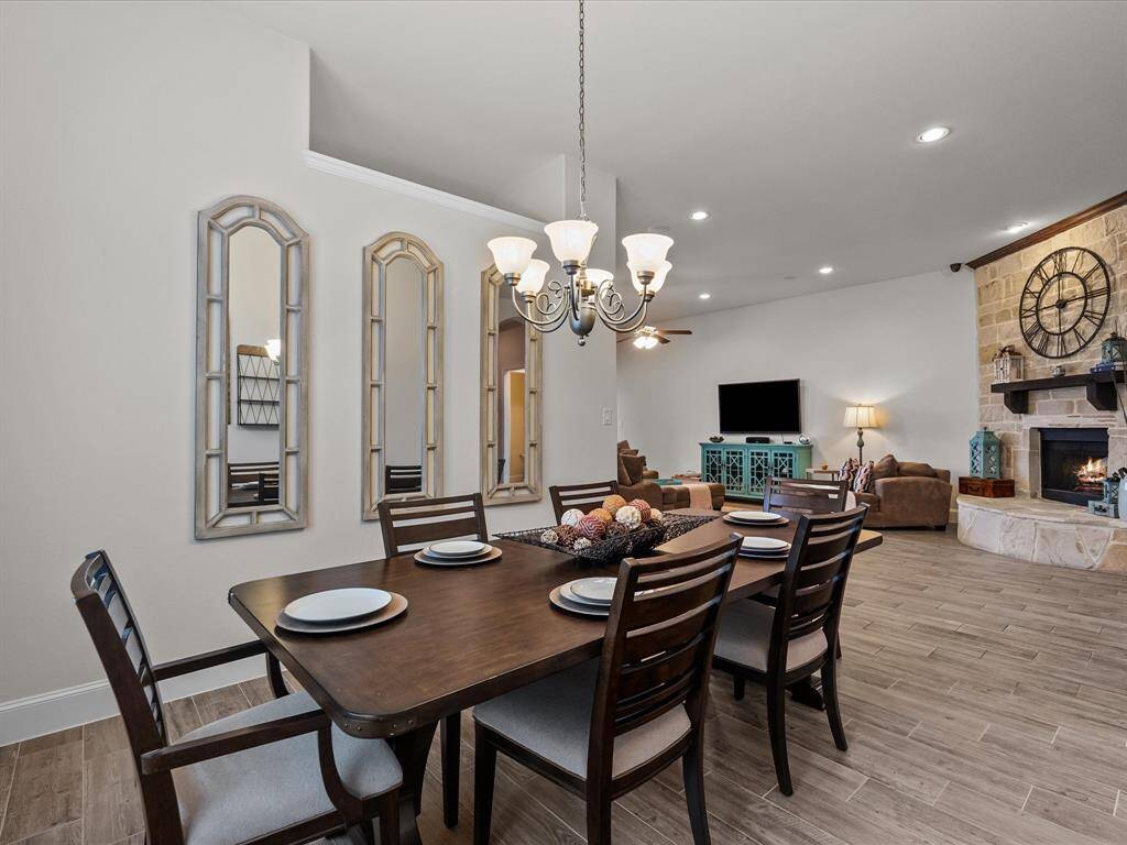 Very large dining room is open to the family room.
