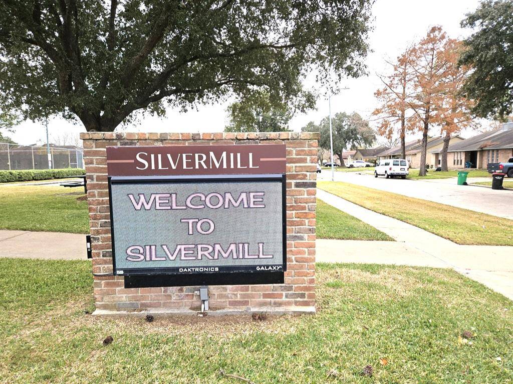Welcome to Silvermill, a vibrant community ready to welcome you home.