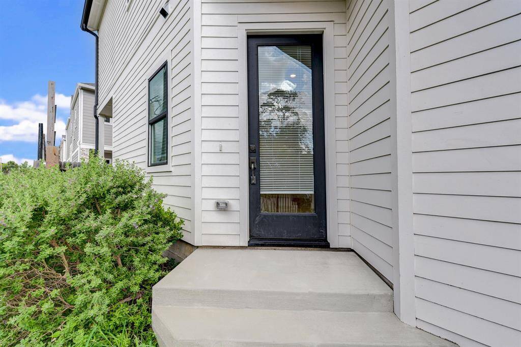 Photos depict a model home built on the same floor plan as the listed property. Variations may exist; visit in person for accurate details