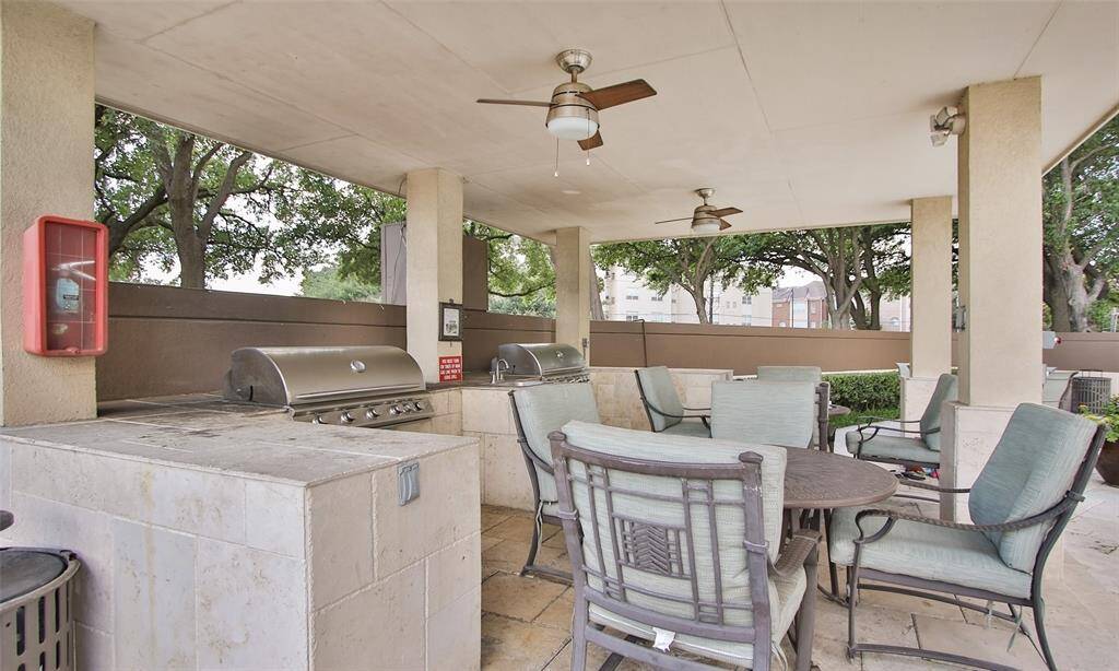 Outdoor kitchen at your disposal for all of your entertaining needs.