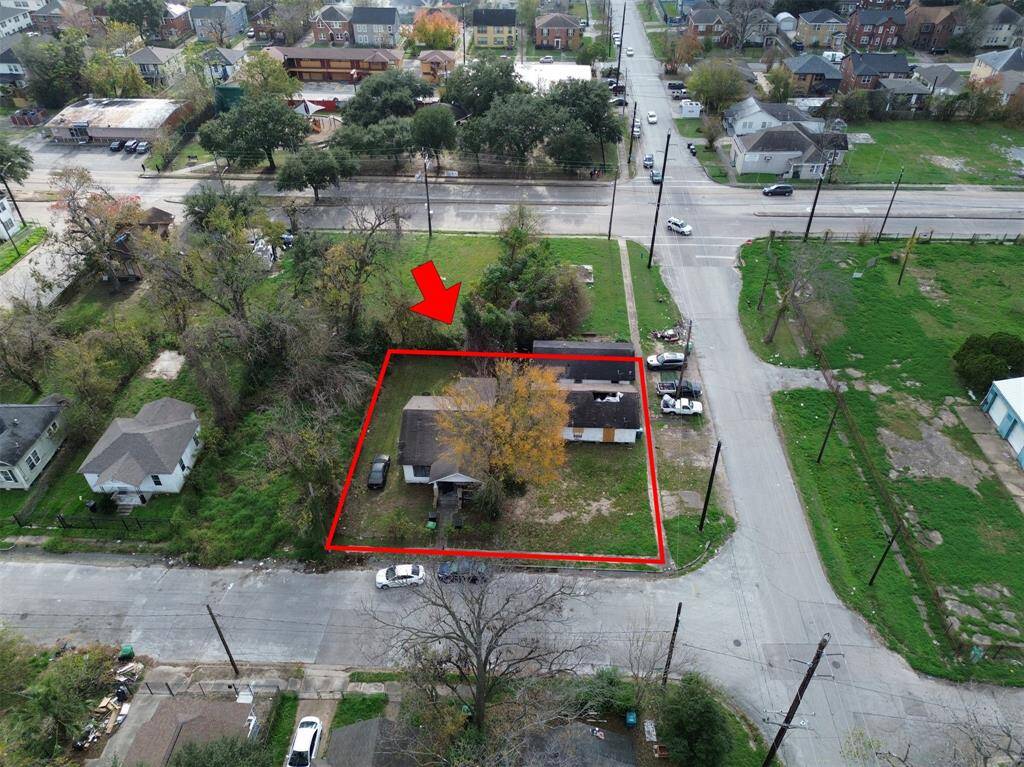 combined with lot next door