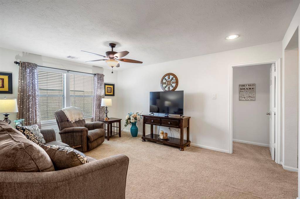 Ideal for relaxation and entertainment.