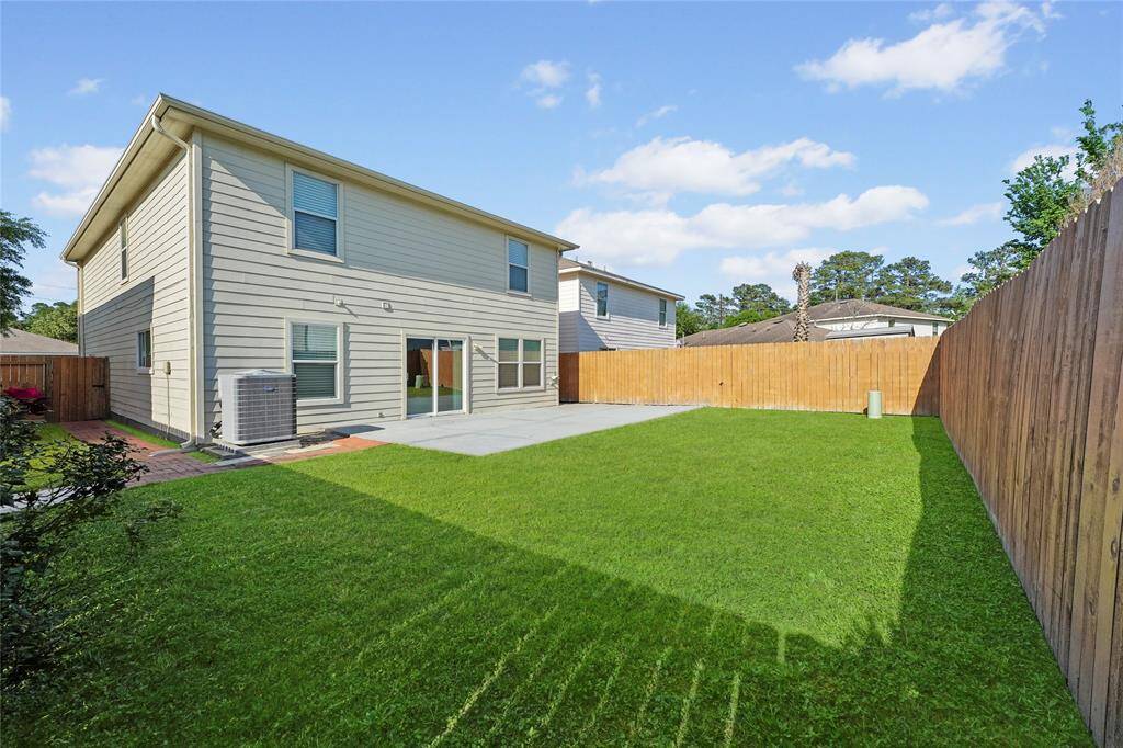 Low maintenance fenced backyard
