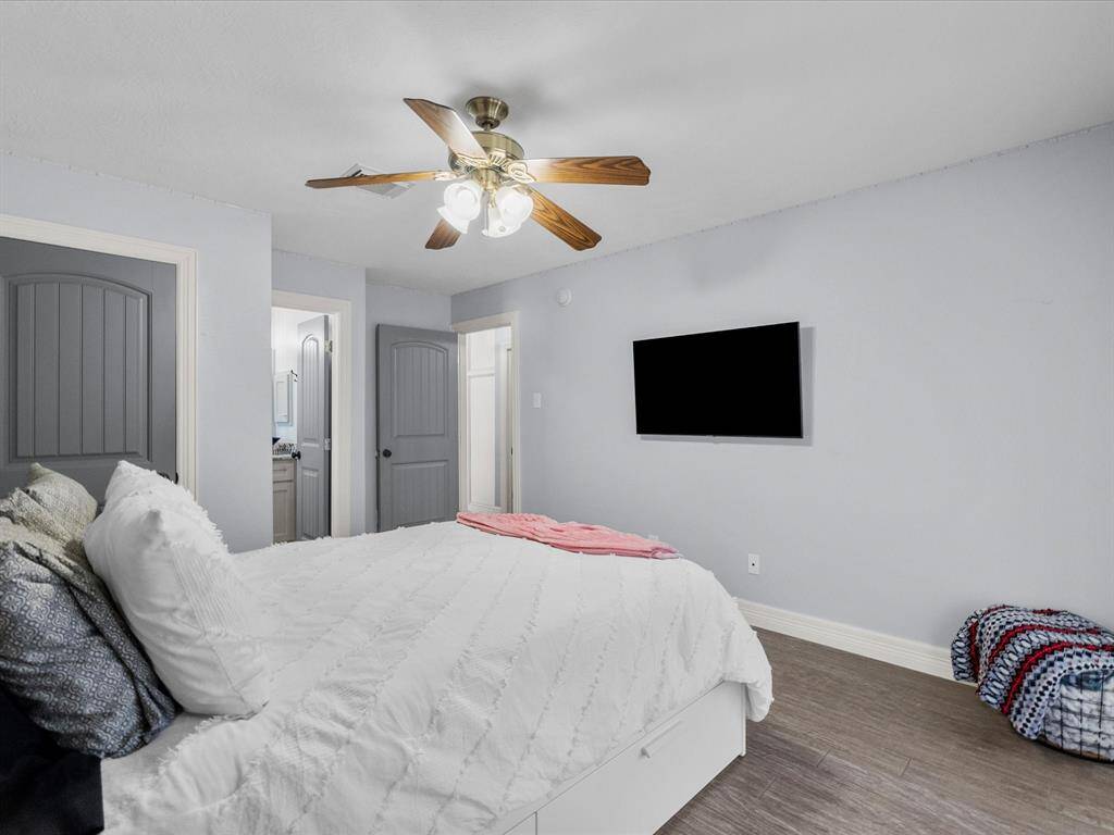 Clean, relaxing, and spacious bedroom complete with en-suite bathroom and built-in closet