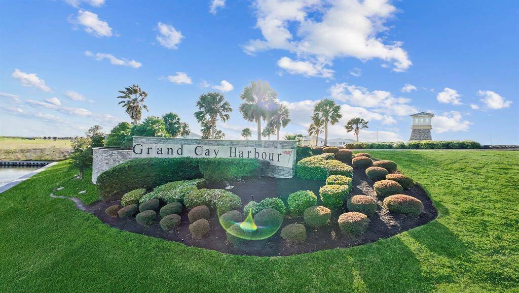 WELCOME TO GRAND CAY HARBOUR....