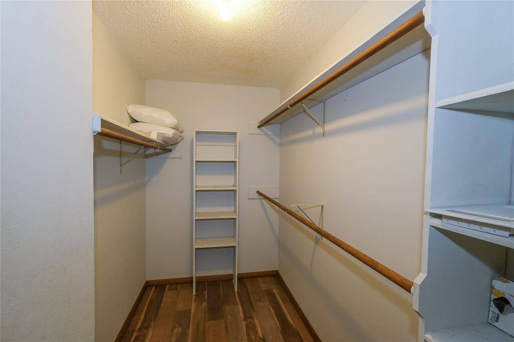 Large walk-in closet