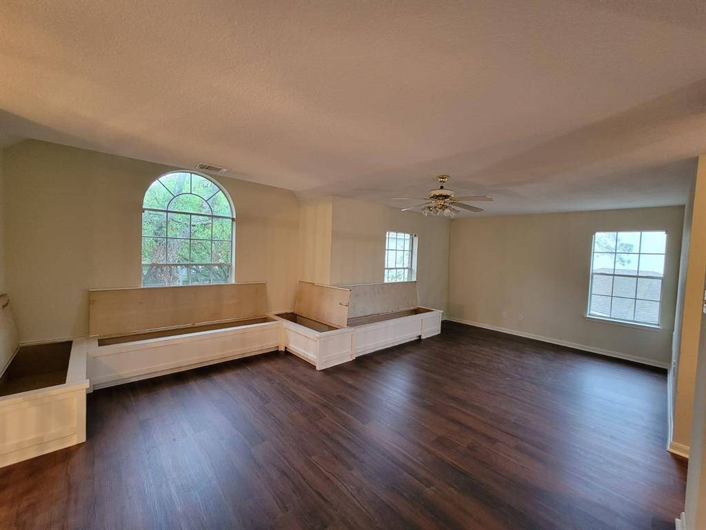 Huge game room