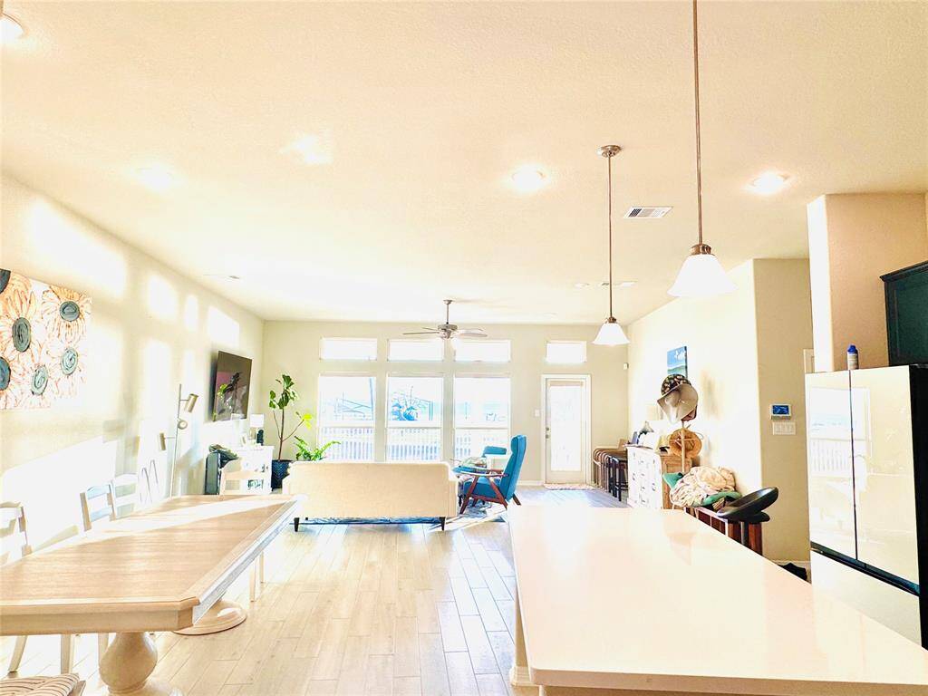 Openness flow in living area