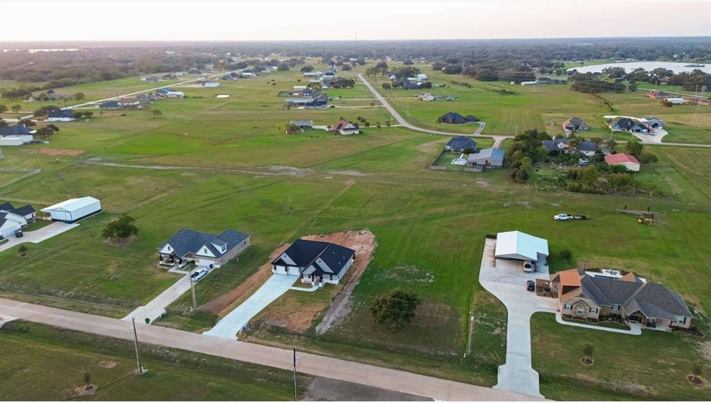 Large property with no back neighbors