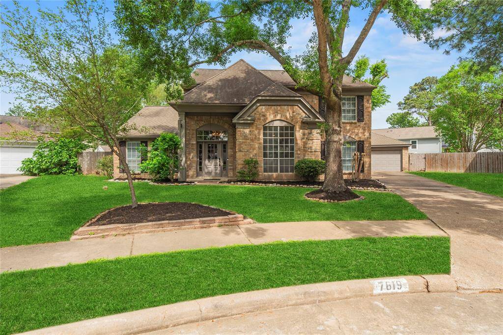 Welcome to 7619 Round Grove Lane.