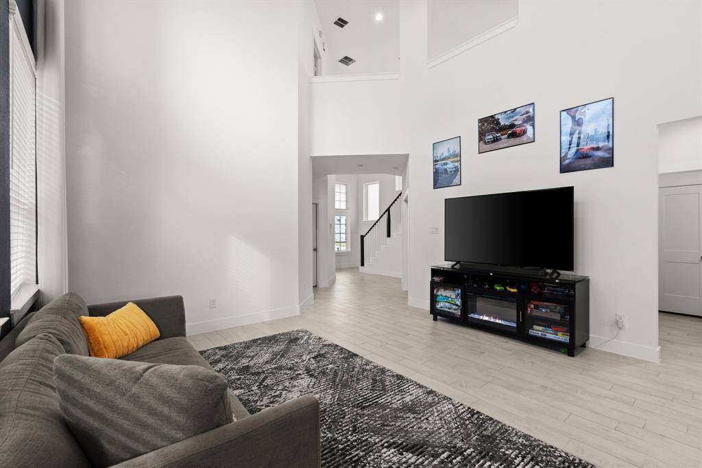 Abundance of natural light