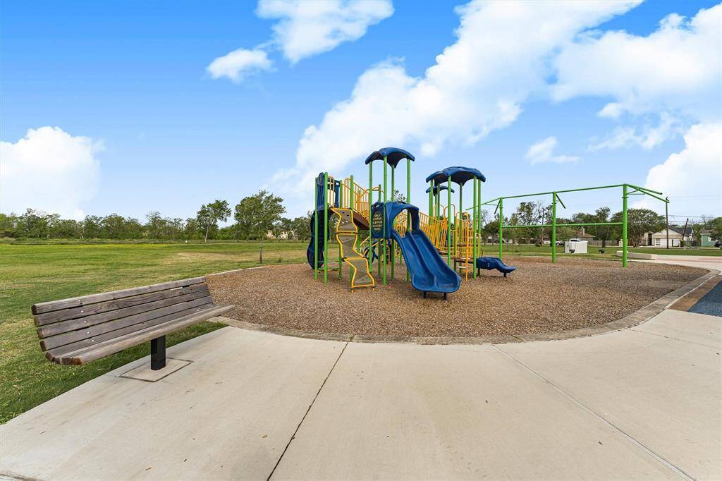 Park & Amenity