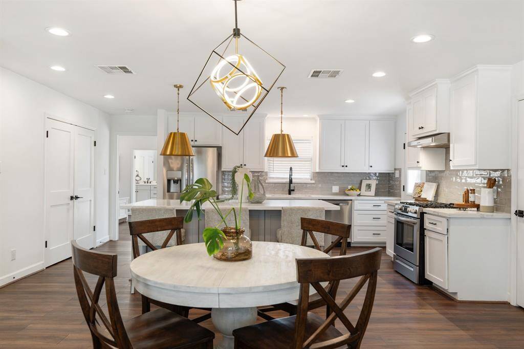 Or savor meals indoors in the beautifully appointed dining area.