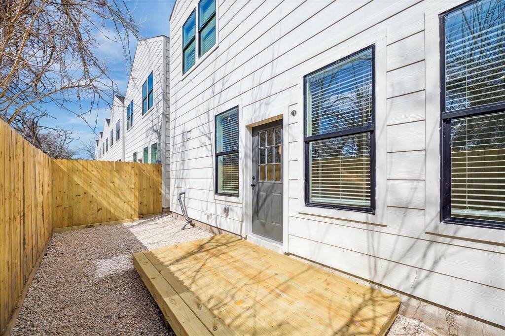 Backyard fenced area