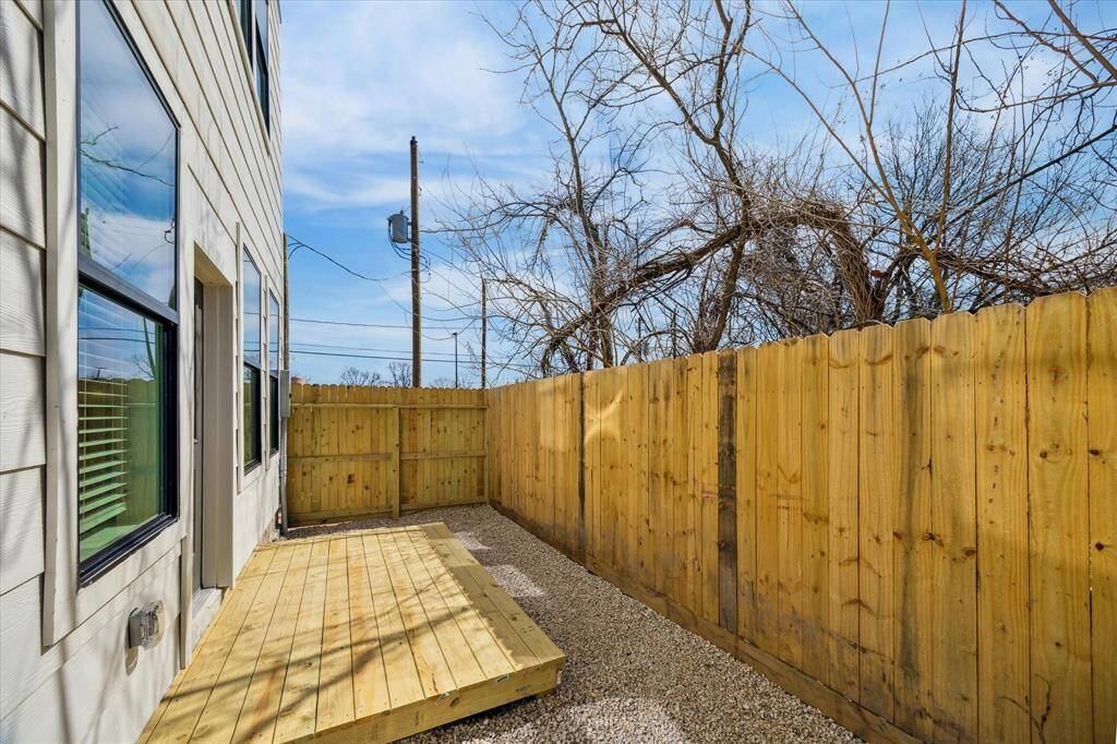 Backyard fenced area