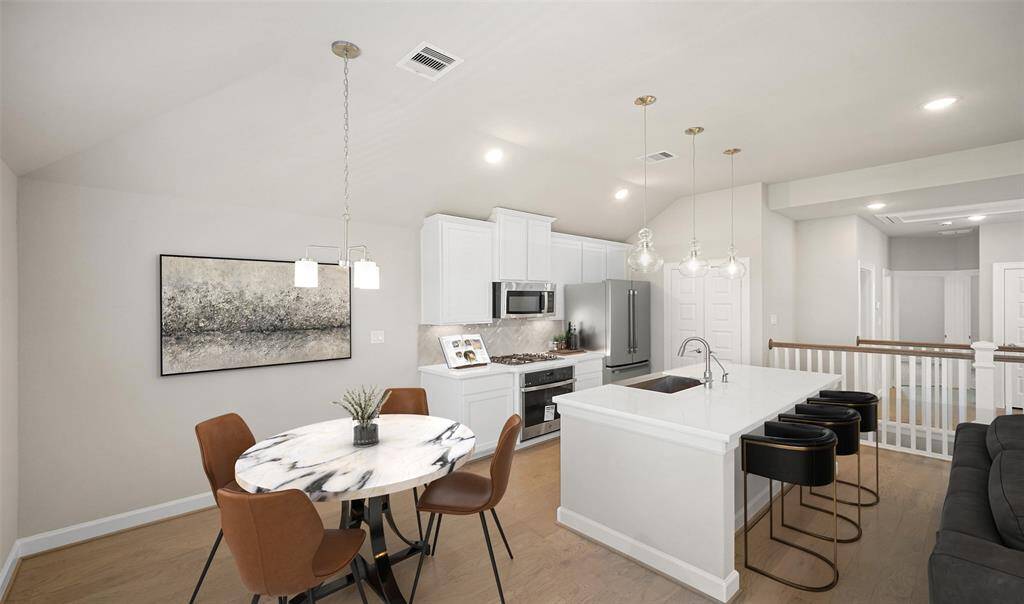 Charming dining area (*Photo not of actual home and used for illustration purposes only.)