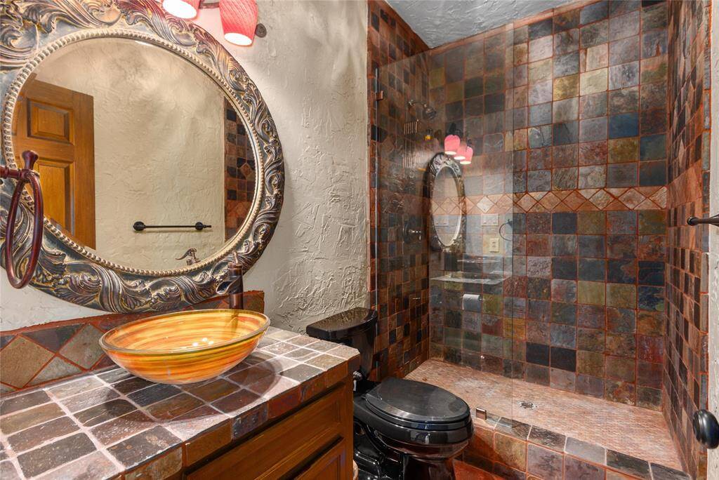 This bathroom is dedicated to guest room 3 and game room