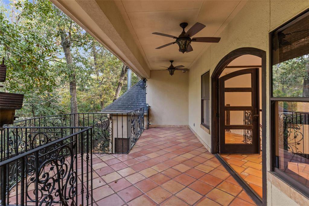 The upper balcony is another sitting area