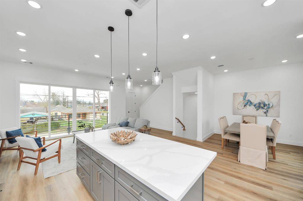 Kitchen island