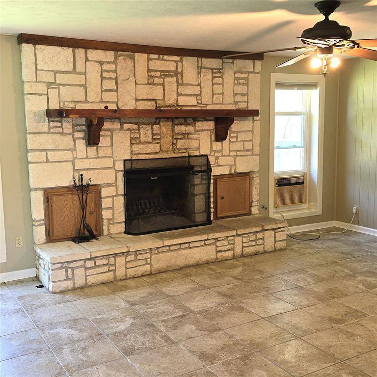 Gas start fireplace