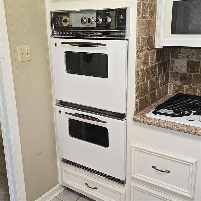Double ovens