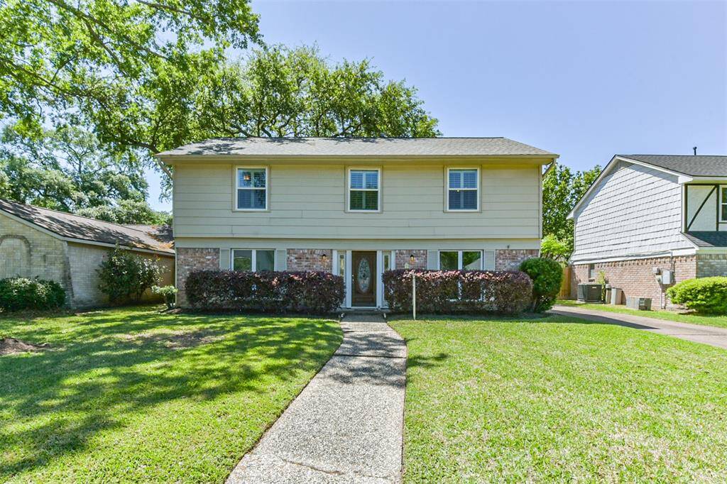 This charming 4 bedroom, 2.5 bath home is now for sale in Briar Village.