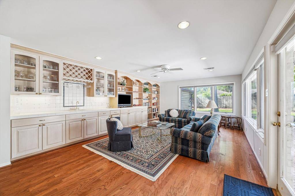 HUGE Living Room was recently painted and has door that  leads to patio.