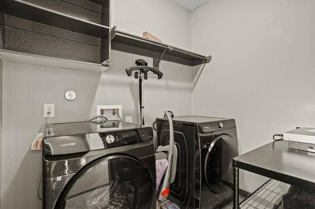 Landry Room with ample storage