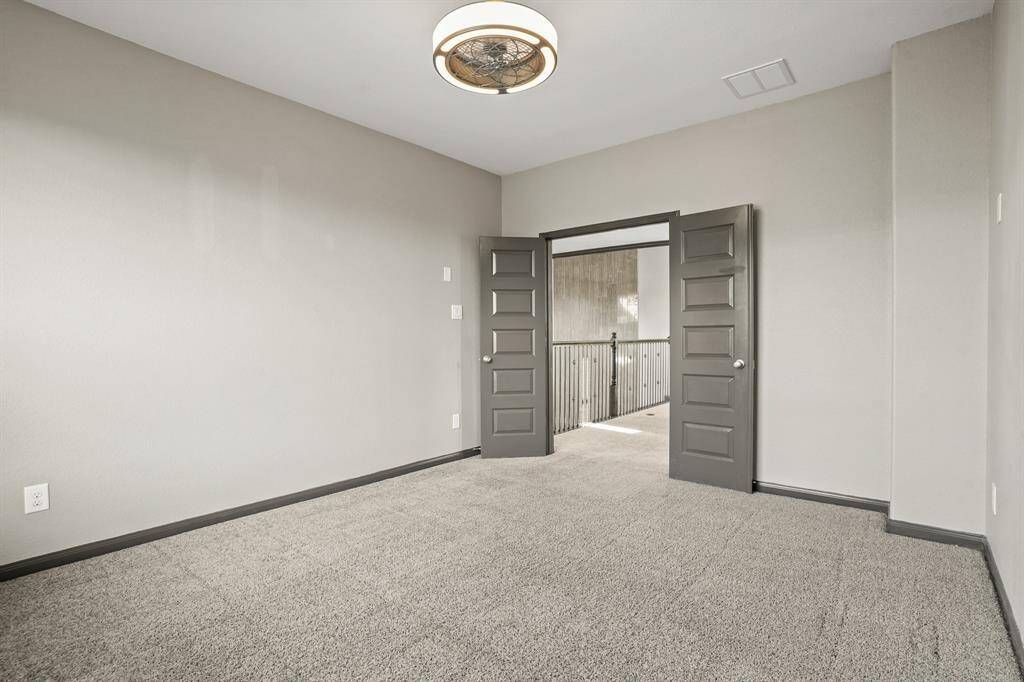 Flex Room/ Man Cave