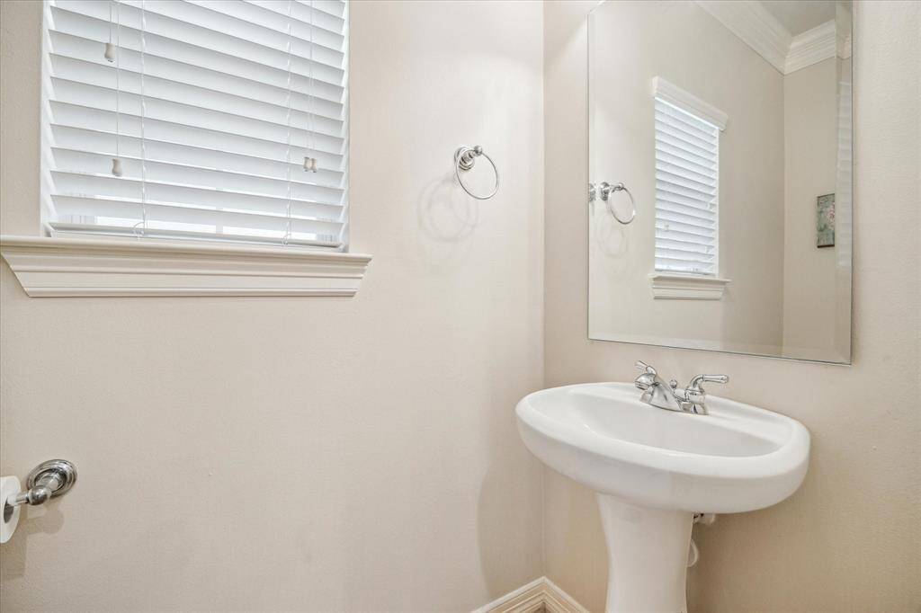 Powder-Guest Bathroom