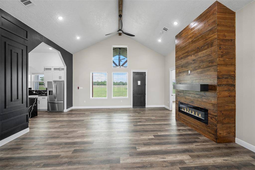 Love the Fireplace!