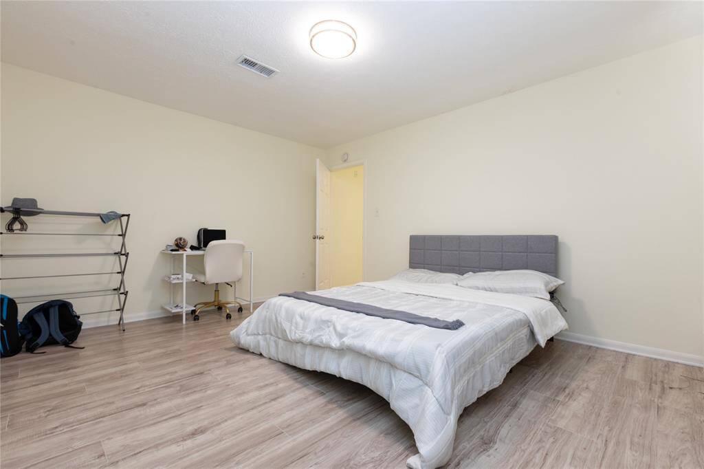 master bed