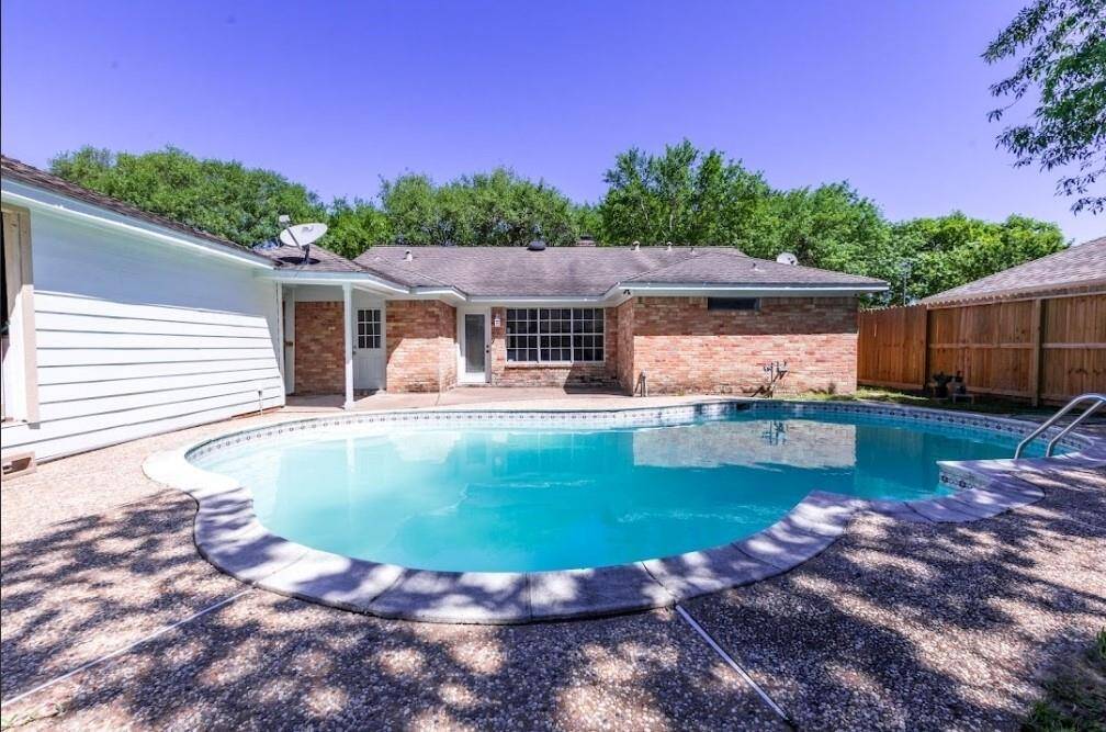 private pool with half bath built outside