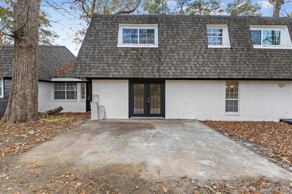 Double doors with access to the Family Room, Dining area, and Kitchen.