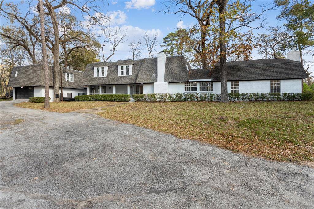 Captured here is the the entirety of the home in all of its beauty.