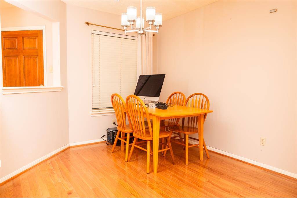Formal dining room