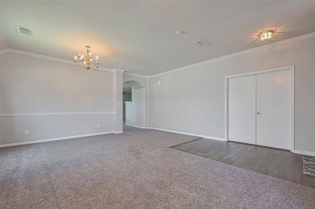 The entire home has fresh, neutral paint, new carpet and luxury vinyl flooring.