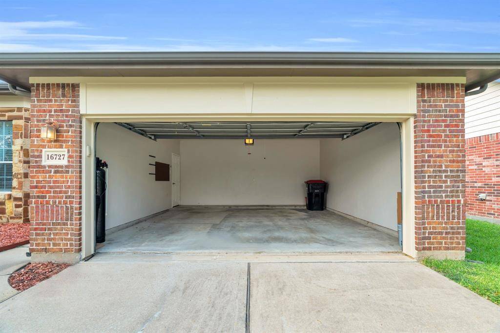 2 Car Garage! 16727 Tranquility Park Dr., Cypress, TX  77429