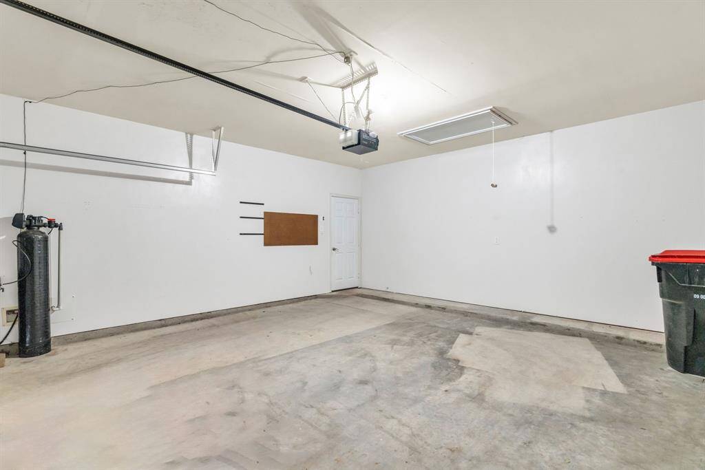 2 Car Garage - Automatic Opener - Water Softener for the Entire House! 16727 Tranquility Park Dr., Cypress, TX  77429