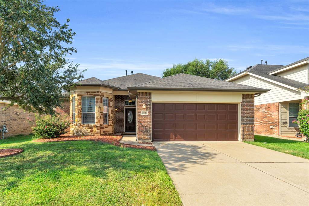 1 Story Located in Park Creek - Cypress, TX! 16727 Tranquility Park Dr., Cypress, TX  77429
